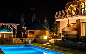 Apartamenty pod Łysicą